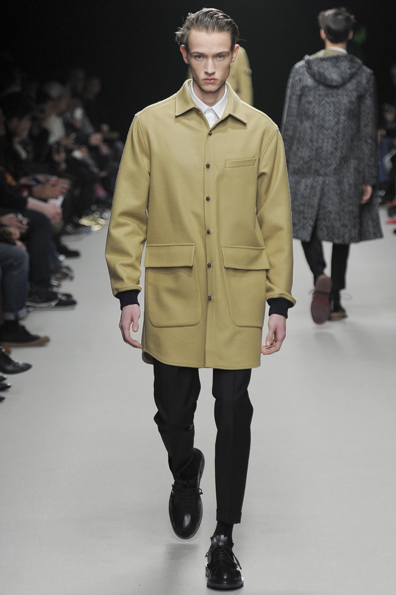 KRISVANASSCHE Fall/Winter 2014 | Paris Fashion Week – The Fashionisto