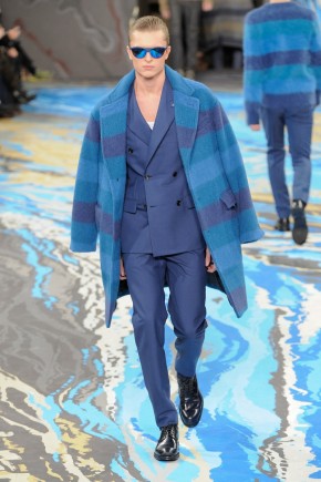 louis vuitton men fall winter 2014 show photos 0015