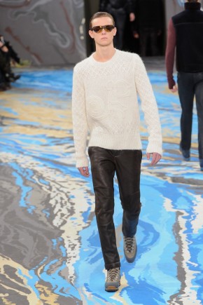 louis vuitton men fall winter 2014 show photos 0027