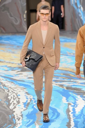 louis vuitton men fall winter 2014 show photos 0034