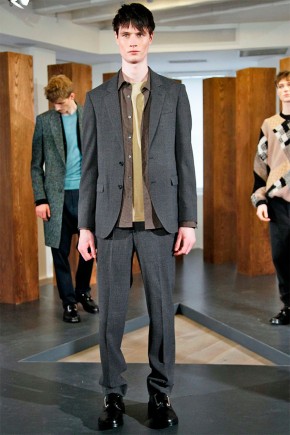 nicole farhi fall winter 2014 presentation 0018