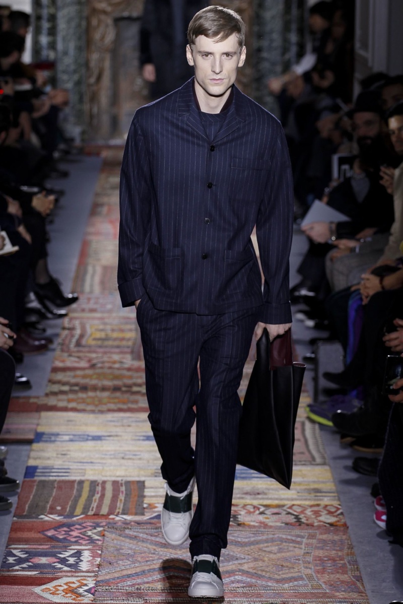 Valentino Fall/Winter 2014 | Paris Fashion Week – The Fashionisto