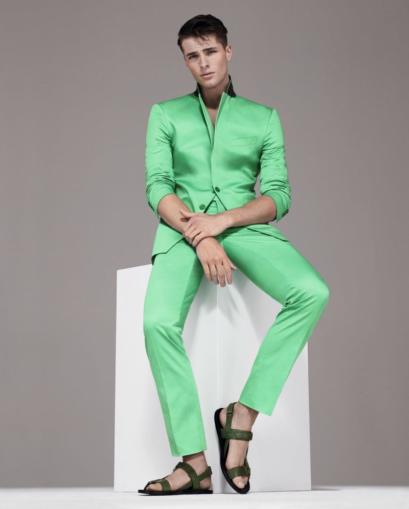 Edward Wilding Stars in Versace Collection Spring/Summer 2014 Lookbook ...