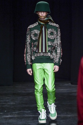 walter van beirendonck fall winter 2014 show photos 0033