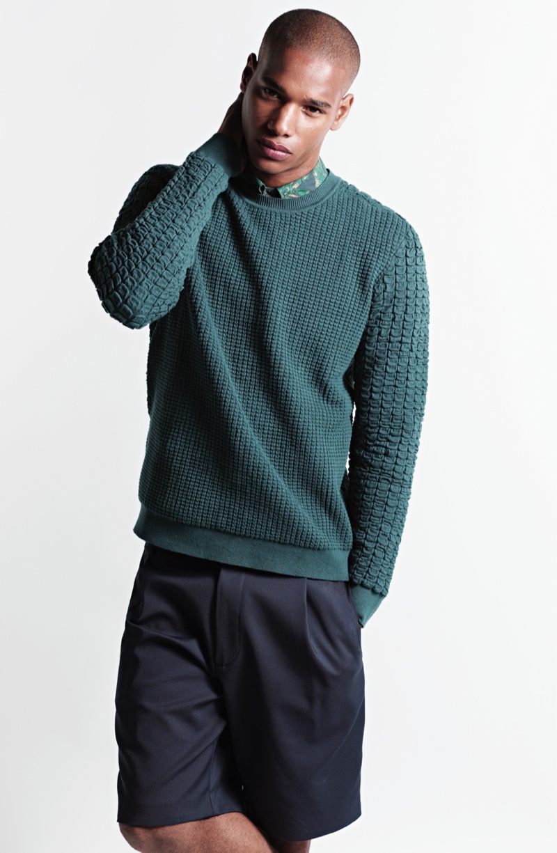 Sacha M’Baye Sports Trendy H&M Spring 2014 Styles