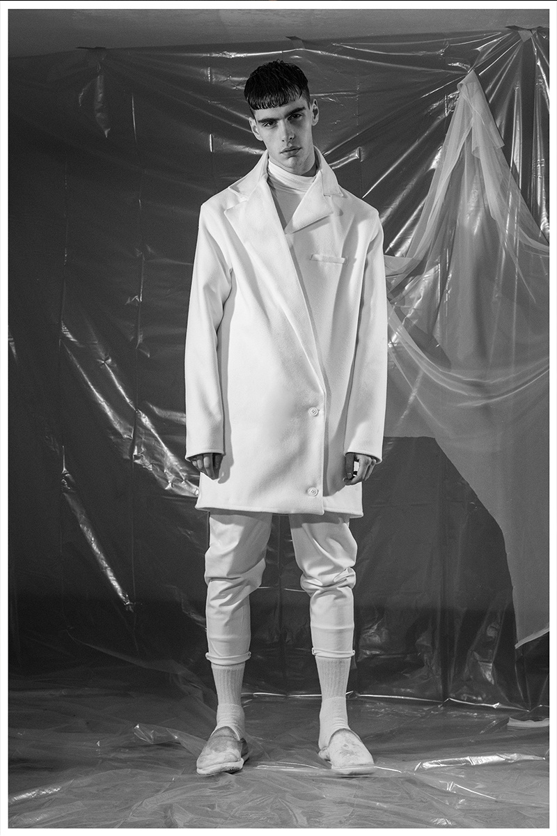 Jonathan Bauer-Hayden Models ICOSAE Fall/Winter 2014