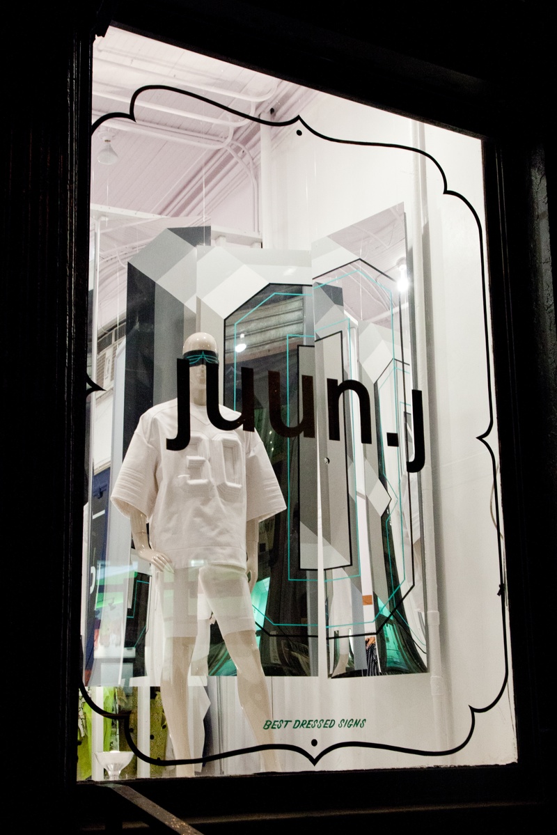 juunj window photos 002