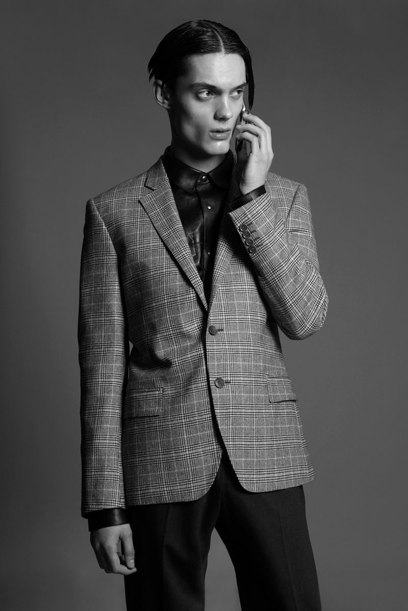 Tech Chic: Kurt Herbst for Novembre – The Fashionisto