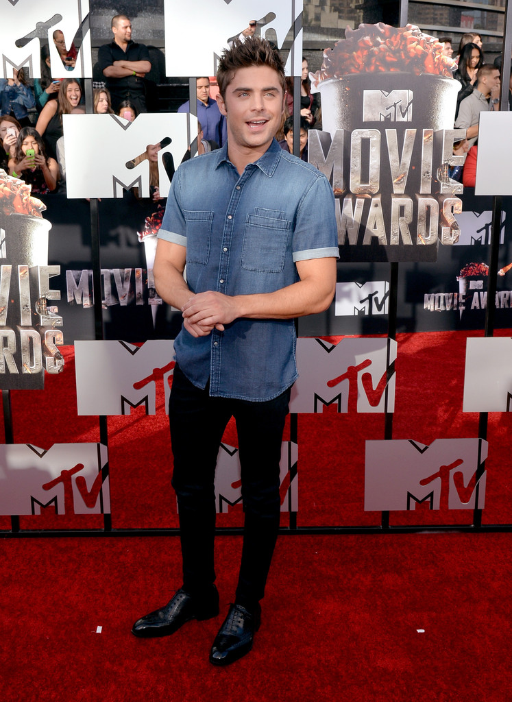 2014 MTV Movie Awards Red Carpet Style: Zac Efron, Dave Franco + More