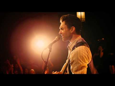 Adam Levine Makes Acting Debut in 'Begin Again' Movie Trailer