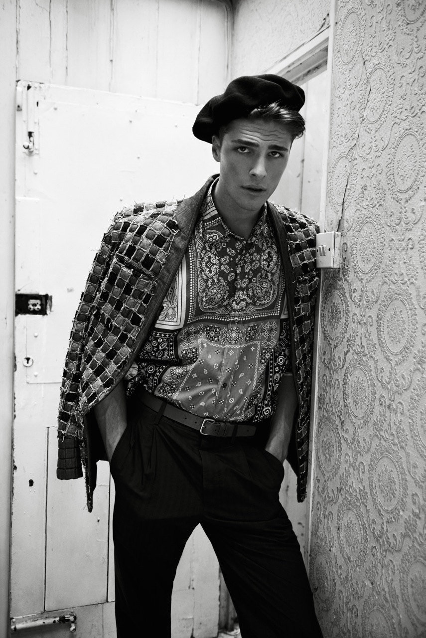 Domestic Fashion: Edward Wilding for L’Officiel Hommes Turkey