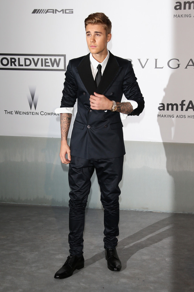 Justin Bieber Suit 002