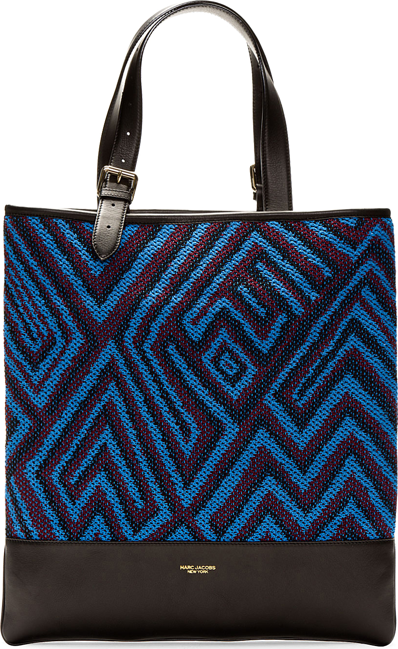 Graphic Summer Bags for the Stylish Man on the Go