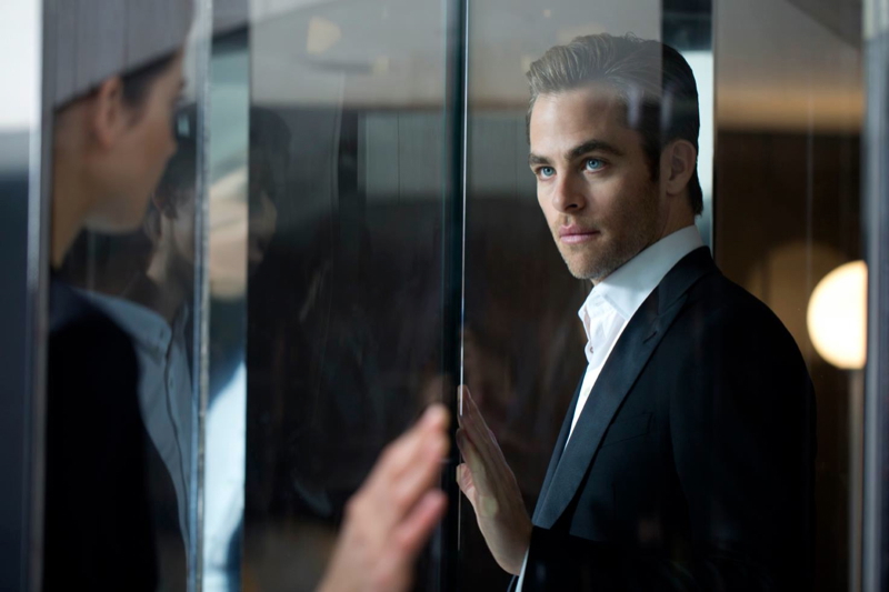 chris-pine-armani-code-photo-001