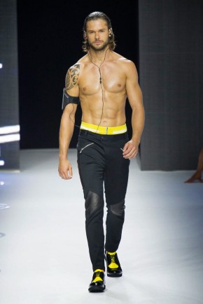 Dirk Bikkembergs Spring Summer 2015 Milan Fashion Week 025