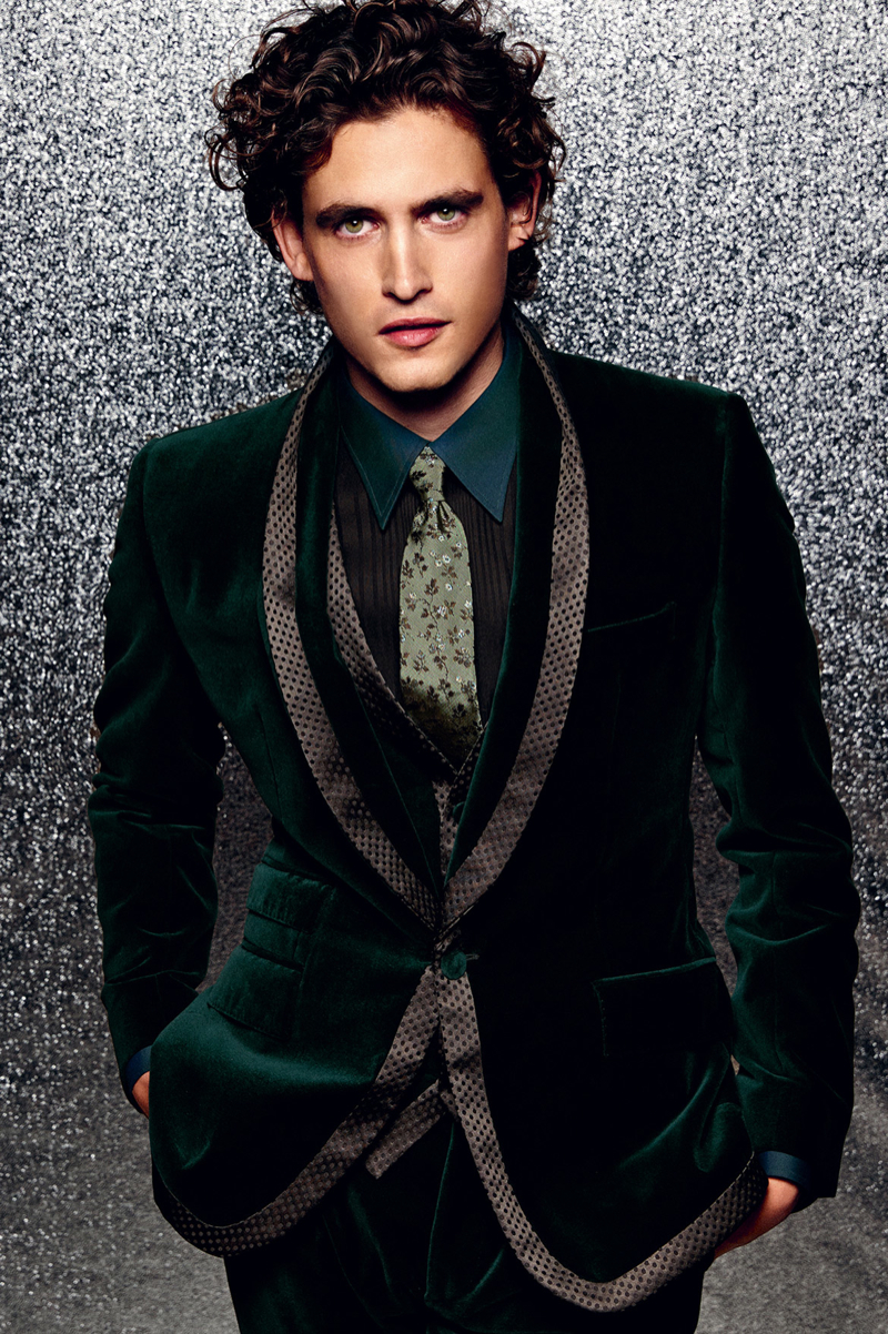 Dolce-and-Gabbana-Fall-Winter-2014-Men-Look-Book-Model-Images-013
