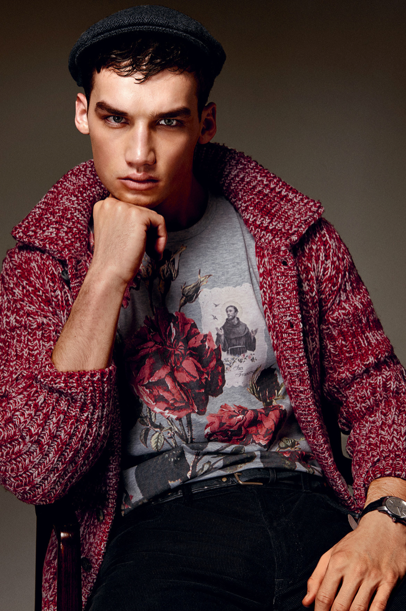 Dolce-and-Gabbana-Fall-Winter-2014-Men-Look-Book-Model-Images-055