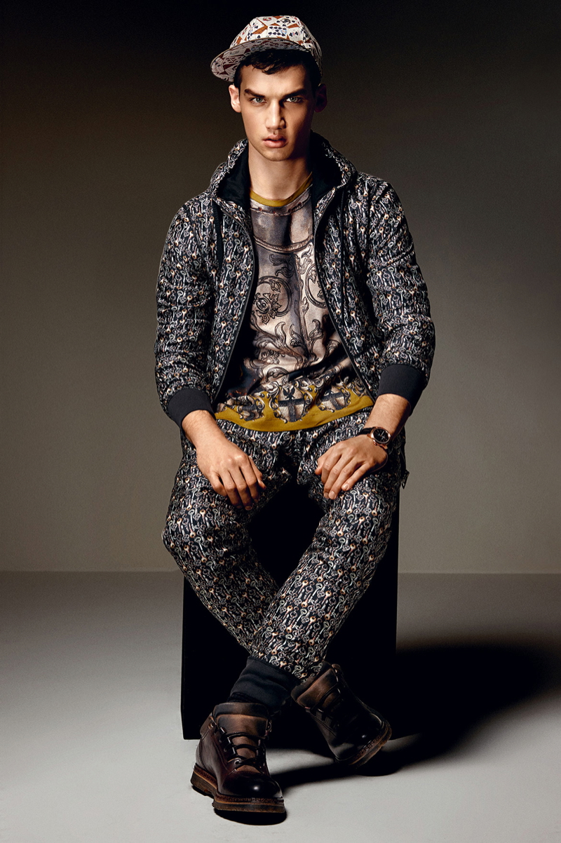 Dolce-and-Gabbana-Fall-Winter-2014-Men-Look-Book-Model-Images-068