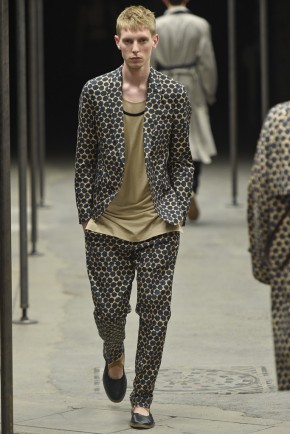 Dries Van Noten Men Spring Summer 2015 Paris Fashion Week Collection 011
