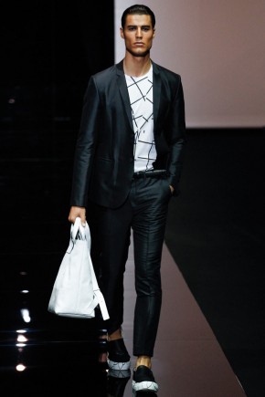 Emporio Armani Men Spring Summer 2015 Milan Fashion Week 005