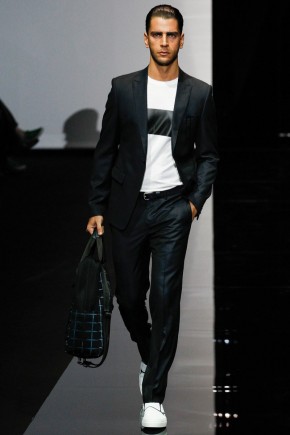 Emporio Armani Men Spring Summer 2015 Milan Fashion Week 006