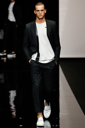 Emporio Armani Men Spring Summer 2015 Milan Fashion Week 007