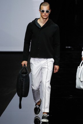 Emporio Armani Men Spring Summer 2015 Milan Fashion Week 016