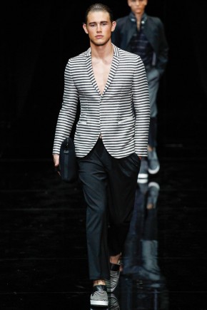 Emporio Armani Men Spring Summer 2015 Milan Fashion Week 055