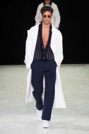 Giorgio Armani Men Spring Summer 2015 Milan Fashion Week 028