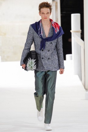 Issey Miyake Men Spring Summer 2015 Paris Fashion Week Collection 001