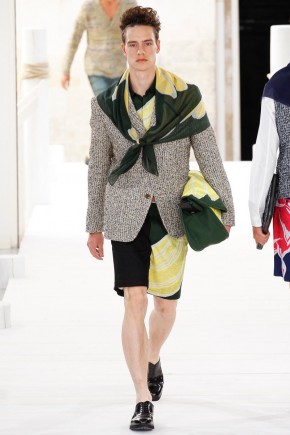 Issey Miyake Men Spring Summer 2015 Paris Fashion Week Collection 004