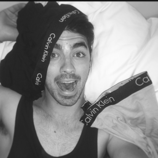 Joe Jonas takes a silly selfie with his Calvins.