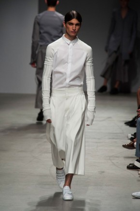 JuunJ Spring Summer 2015 Men Paris Fashion Week 016