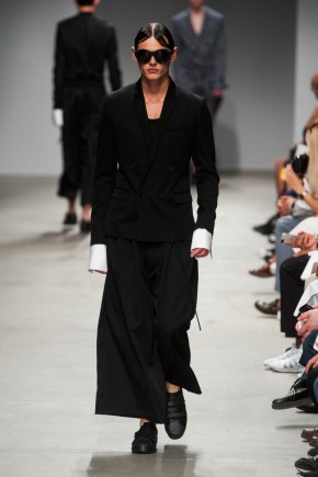 JuunJ Spring Summer 2015 Men Paris Fashion Week 023