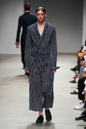 JuunJ Spring Summer 2015 Men Paris Fashion Week 024