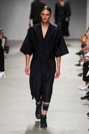 JuunJ Spring Summer 2015 Men Paris Fashion Week 028