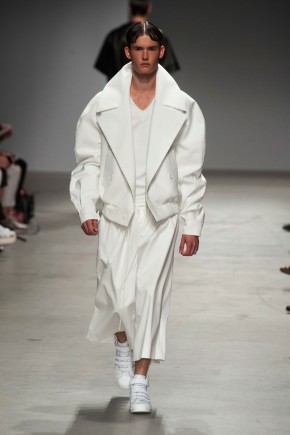 JuunJ Spring Summer 2015 Men Paris Fashion Week 032