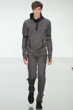 Lee Roach Spring Summer 2015 London Collections Men 015