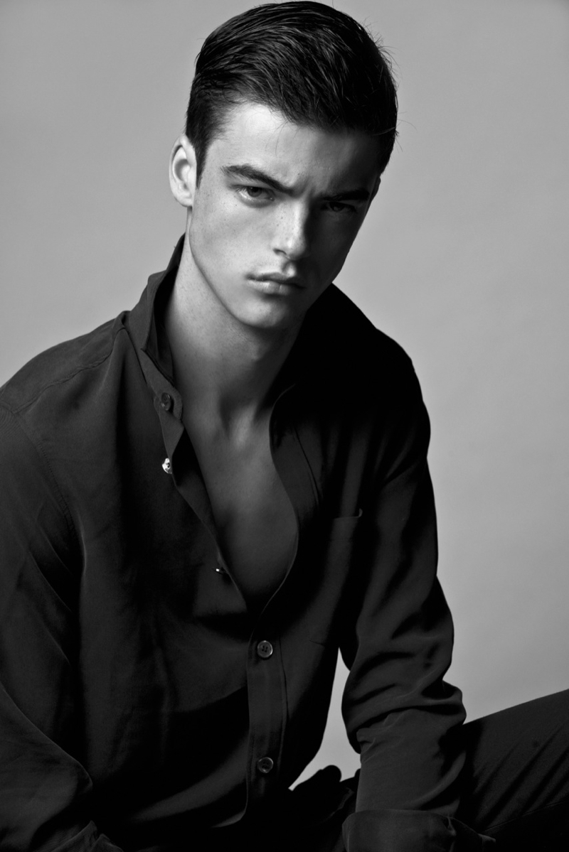 Fresh Face Mike Winchester by Stephane Prevost - The Fashionisto