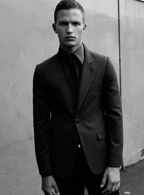 Nathaniel Visser Covers Denizen Magazine – The Fashionisto