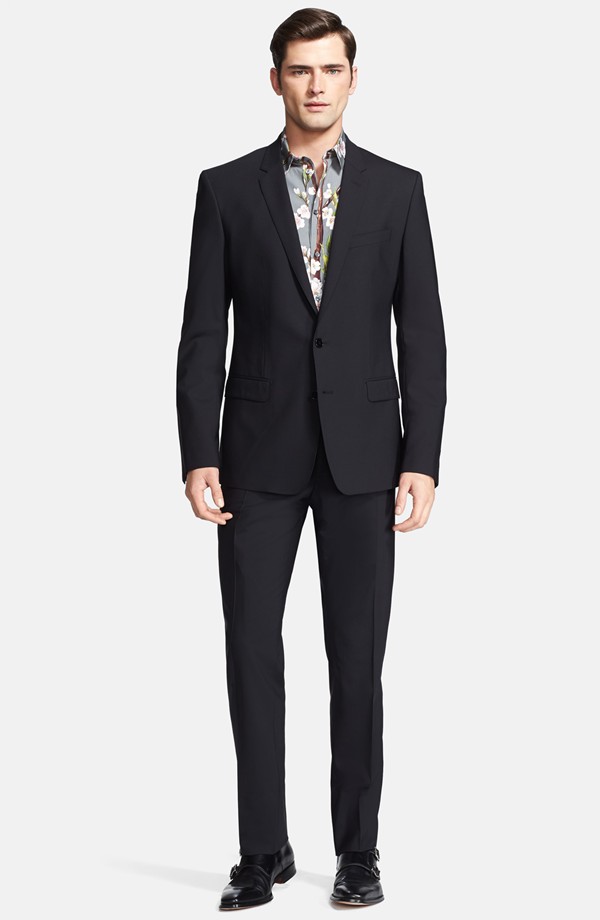 Sean O'Pry wears Dolce & Gabbana suit from Nordstrom