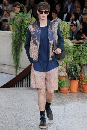 Paul Smith Men 2015 Spring Summer Paris Fashion Week 033