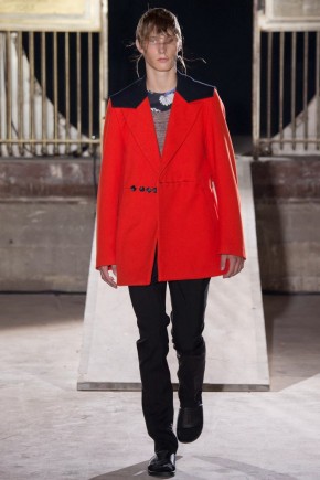 Raf Simons Spring Summer 2015 Paris Fashion Week 021