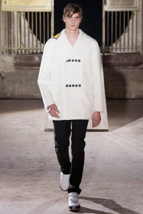 Raf Simons Spring Summer 2015 Paris Fashion Week 027