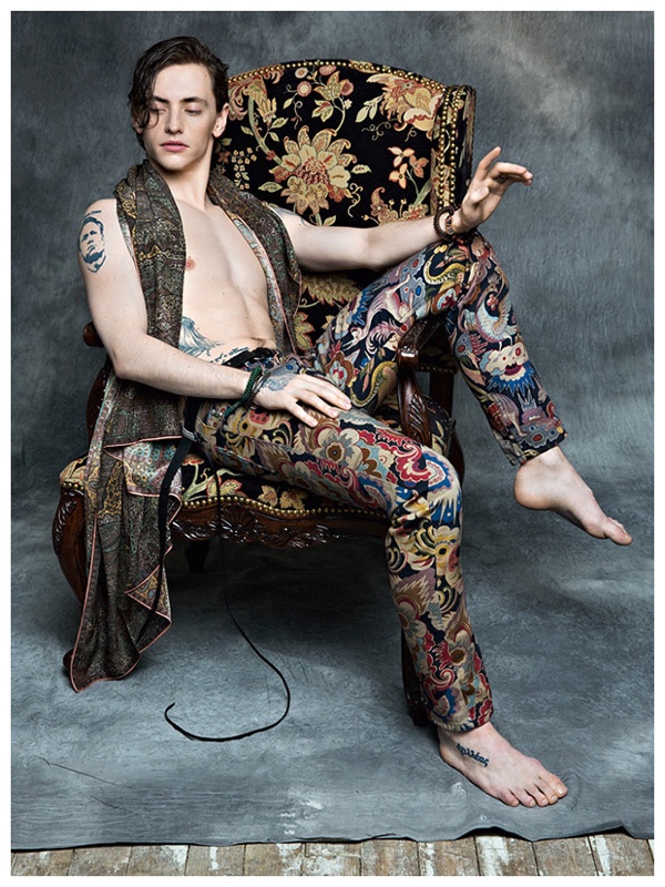 Sergei-Polunin-Vogue-Russia-2014-Photo-Shoot-005