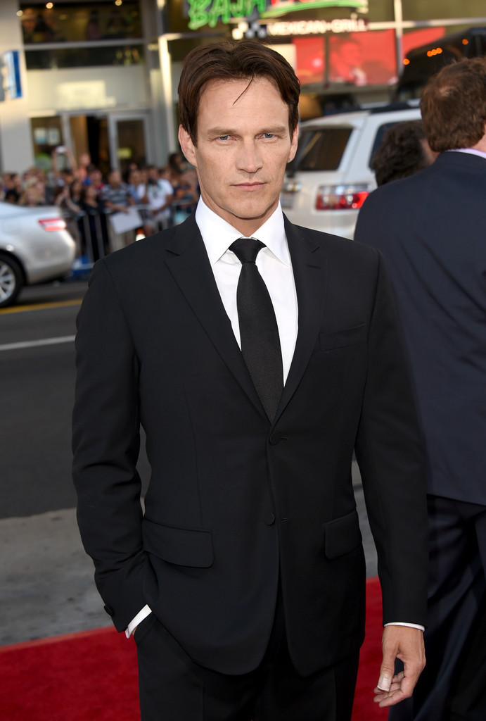 Attending the 'True Blood' premiere, actor Stephen Moyer cleans up well in a tailored suit from Ermenegildo Zegna Couture.