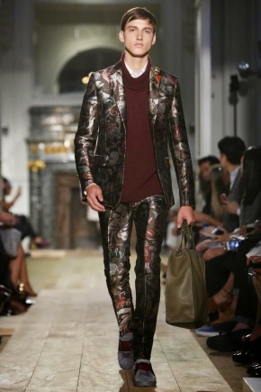 Valentino Men Spring Summer 2015 Paris Fashion Week 024