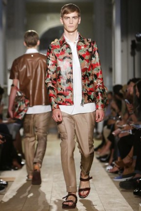 Valentino Men Spring Summer 2015 Paris Fashion Week 032