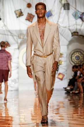 Versace Men Spring Summer 2015 Milan Fashion Week 007
