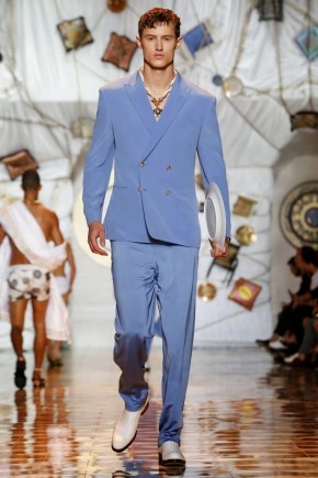 Versace Men Spring Summer 2015 Milan Fashion Week 023